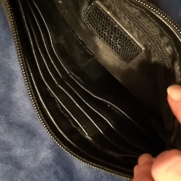 Ellie Black Small Handbag Clutch - Picture 4 of 8